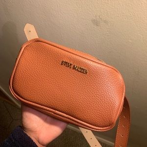 Steve Madden Waist Bag